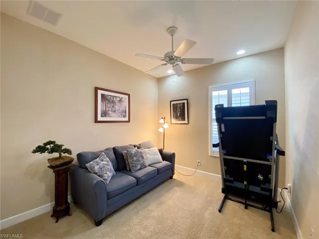 Second bedroom