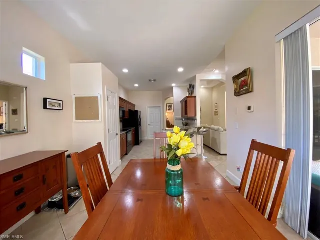 7806 Founders CIR, NAPLES FL 34104