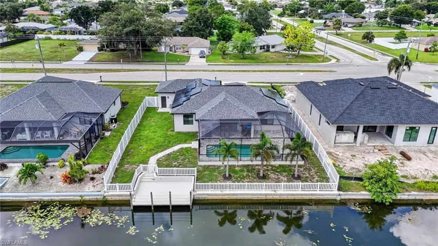 307 Gleason Pkwy, Cape Coral, Florida 33914