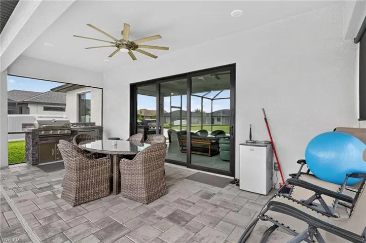 307 Gleason Pkwy, Cape Coral, Florida 33914