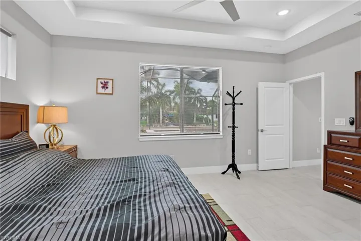 307 Gleason Pkwy, Cape Coral, Florida 33914