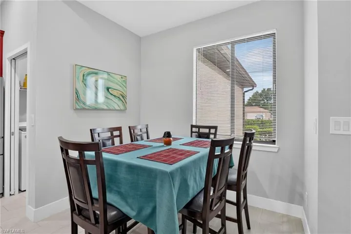 307 Gleason Pkwy, Cape Coral, Florida 33914