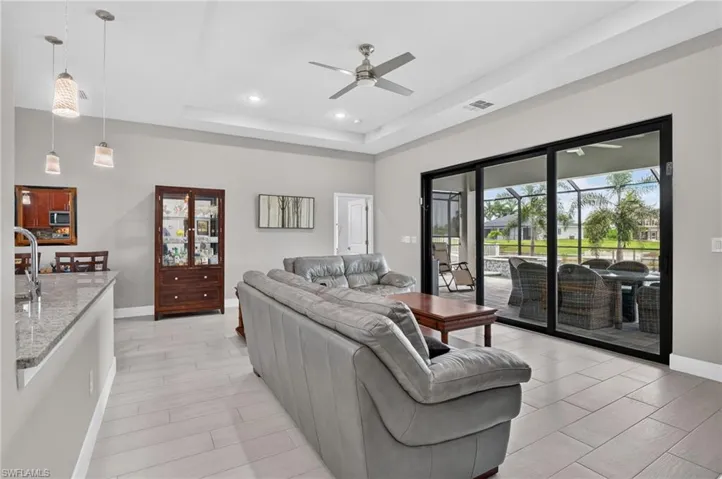 307 Gleason Pkwy, Cape Coral, Florida 33914