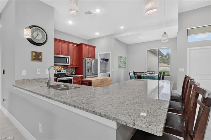 307 Gleason Pkwy, Cape Coral, Florida 33914