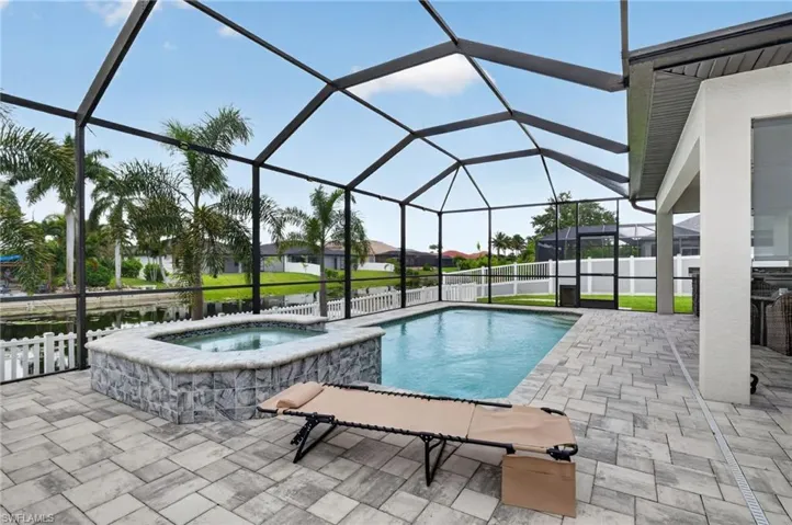 307 Gleason Pkwy, Cape Coral, Florida 33914