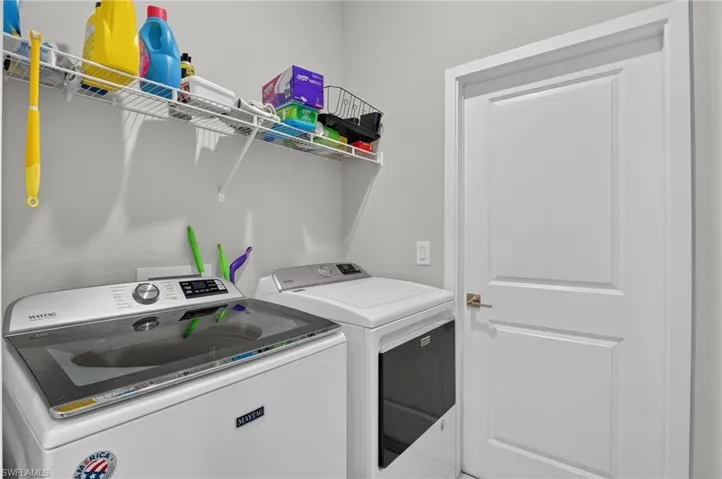 307 Gleason Pkwy, Cape Coral, Florida 33914