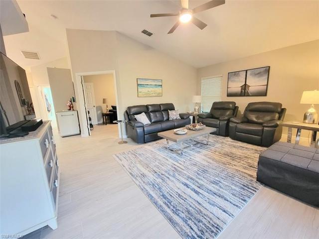 Greatroom Open Floor Plan & Tile Flooring - View #4