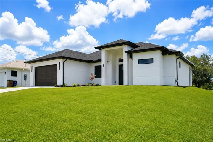 2710 58th St W, Lehigh Acres, Florida 33971