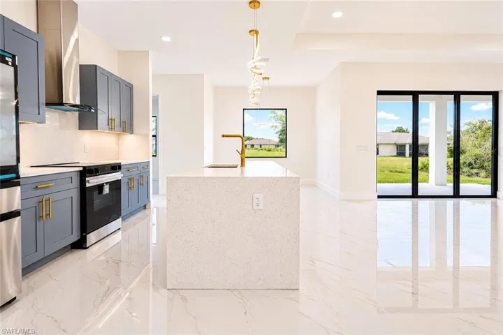 2710 58th St W, Lehigh Acres, Florida 33971