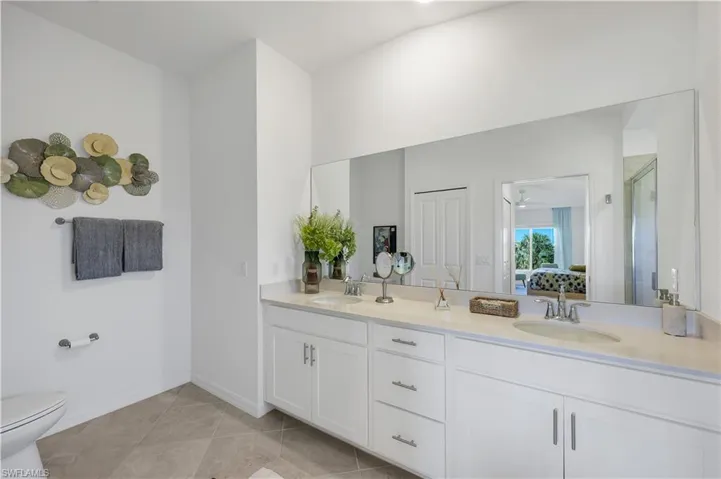 5454 Double Eagle Cir # 3321, Other, Florida 34142