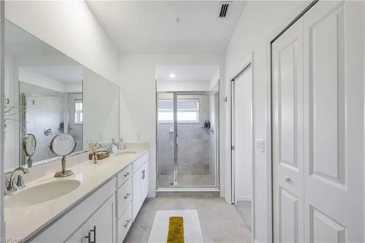 5454 Double Eagle Cir # 3321, Other, Florida 34142