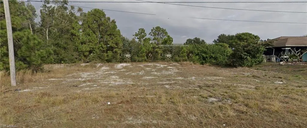 Vacant residential lot