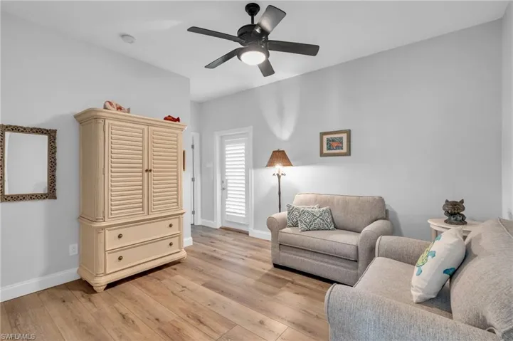 Multi Gen Living Suite, Sitting/Den Full Bathroom and Bedroom