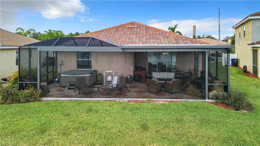 large lanai