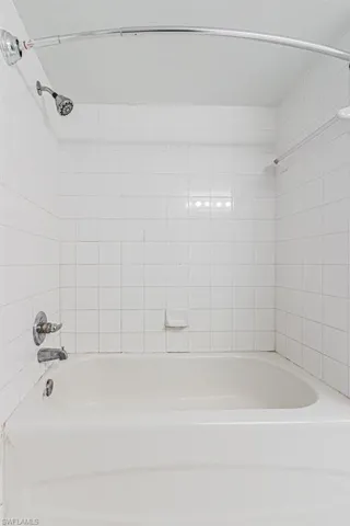 1810  Florida Club  CIR, Naples, FL 34112