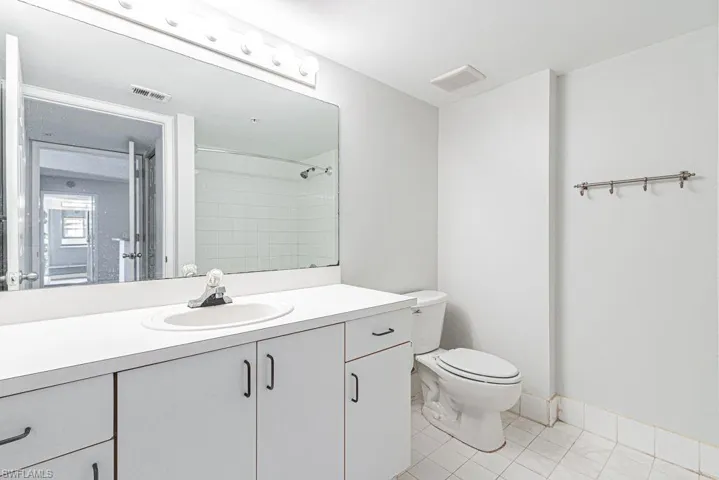 1810  Florida Club  CIR, Naples, FL 34112