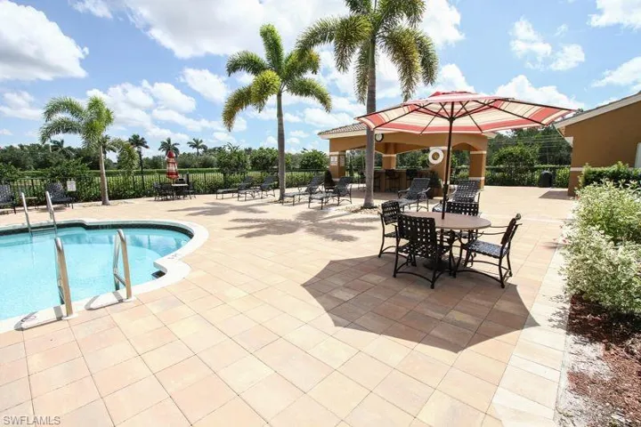 1810  Florida Club  CIR, Naples, FL 34112