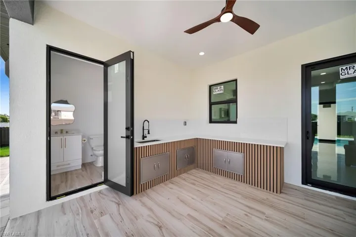 2214 Nw 24th Ter, Cape Coral, Florida 33993