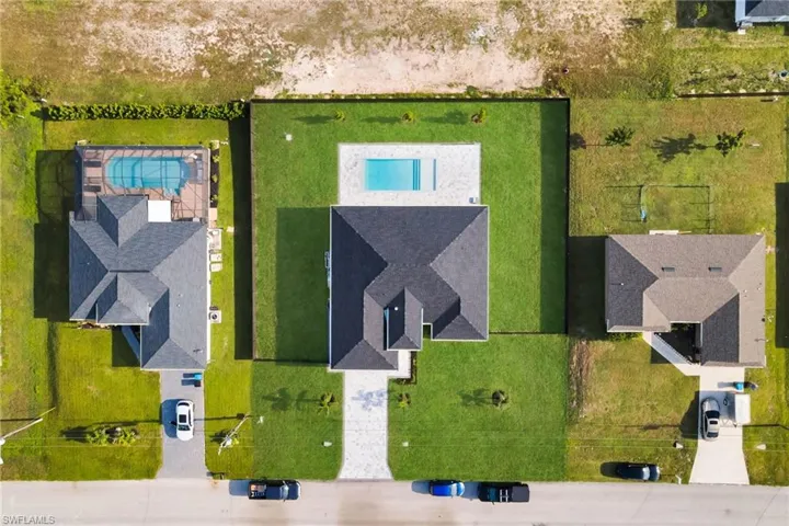 2214 Nw 24th Ter, Cape Coral, Florida 33993