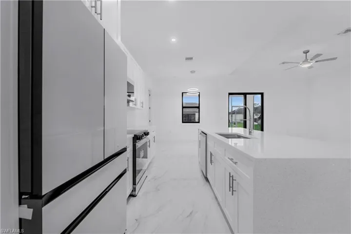 3226 Nw 41st Ave, Cape Coral, Florida 33993