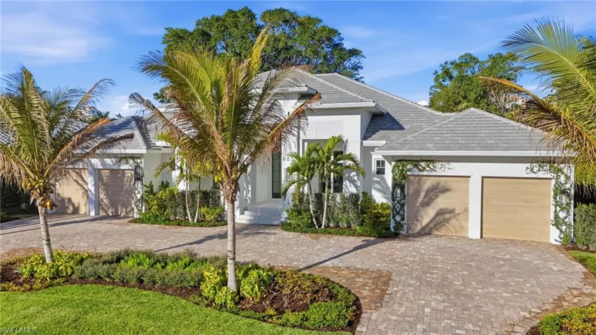 4851 Crayton Rd, Naples, Florida 34103