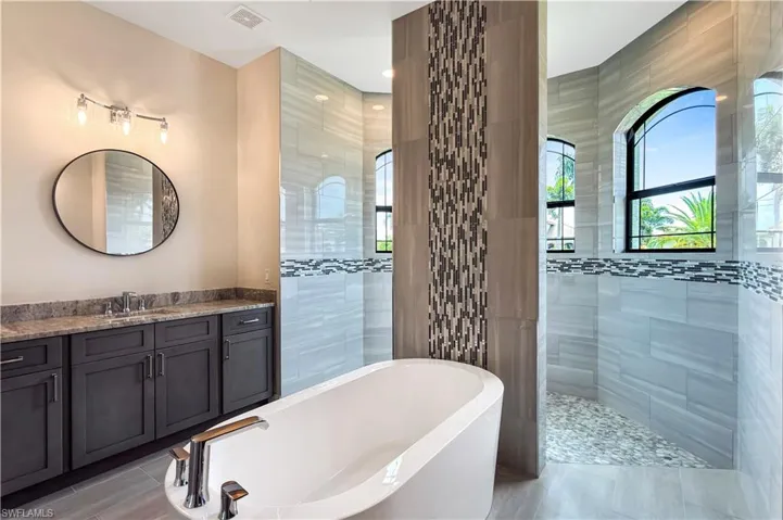 4403 Sw 10th Ave, Cape Coral, Florida 33914