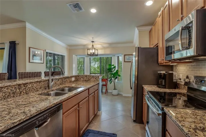 13671  Julias  WAY, Fort Myers, FL 33919