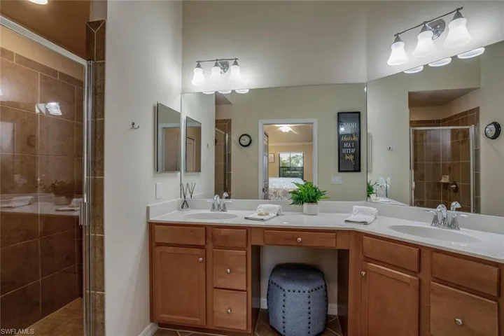 13671  Julias  WAY, Fort Myers, FL 33919
