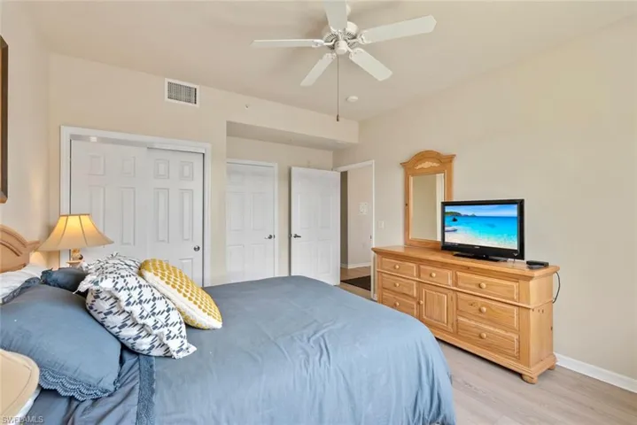 7940 Mahogany Run Ln 611, Naples, Florida 34113
