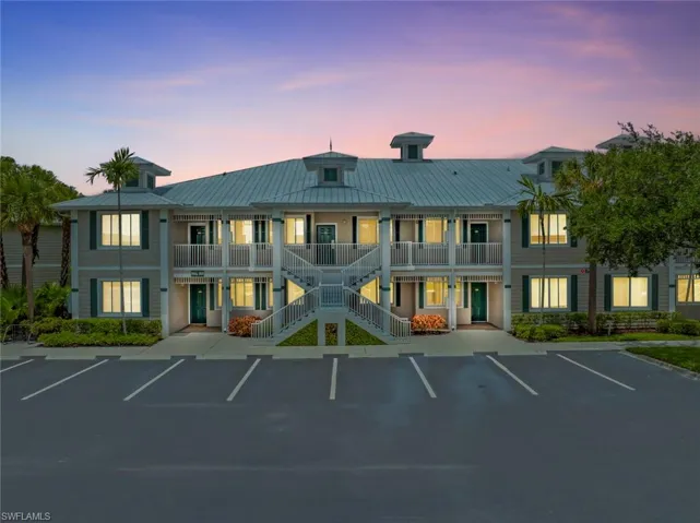 7940 Mahogany Run Ln 611, Naples, Florida 34113