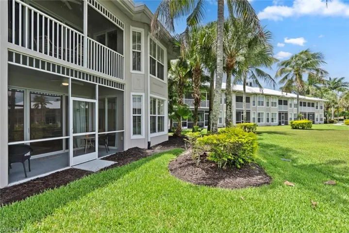 7940 Mahogany Run Ln 611, Naples, Florida 34113