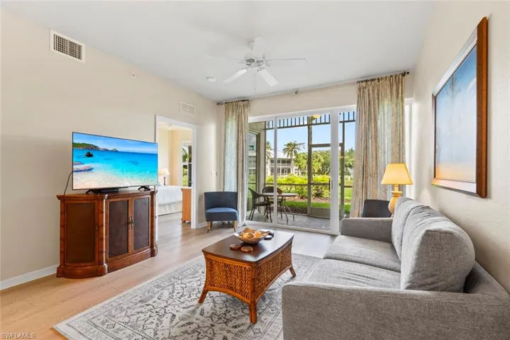 7940 Mahogany Run Ln 611, Naples, Florida 34113