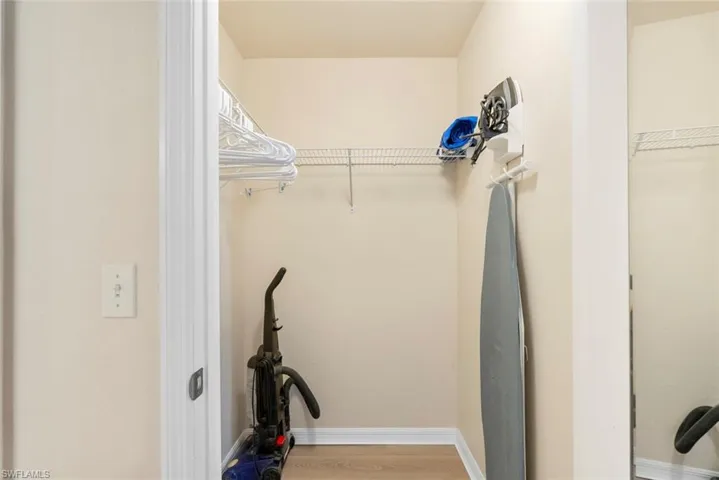 7940 Mahogany Run Ln 611, Naples, Florida 34113