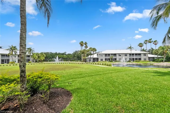 7940 Mahogany Run Ln 611, Naples, Florida 34113