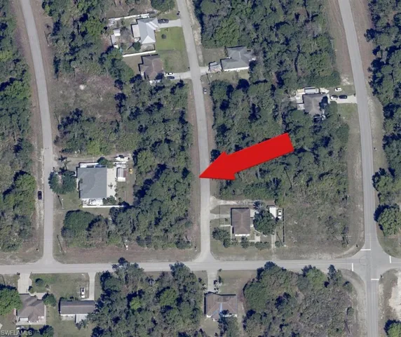 174 Blakely Ave S, Lehigh Acres Fl 33974