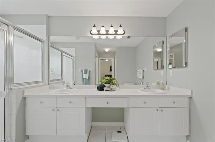 8095 Breton Cir, Fort Myers Fl 33912