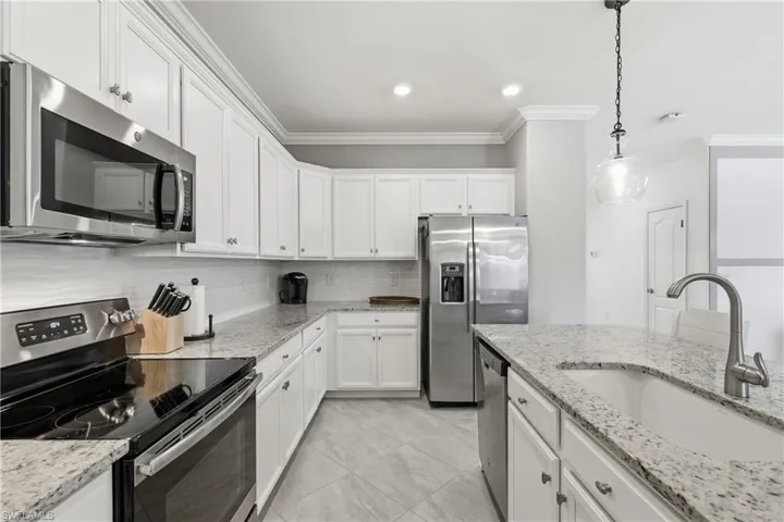 19524 Utopia Ln, Estero, Florida 33928