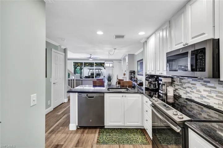 28614  Alessandria  CIR, Bonita Springs, FL 34135