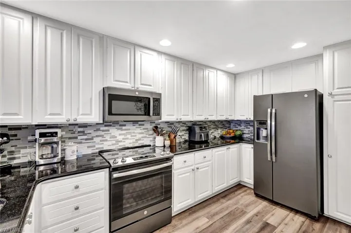 28614  Alessandria  CIR, Bonita Springs, FL 34135