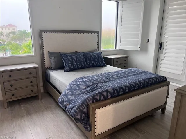 guest room with access to lanai