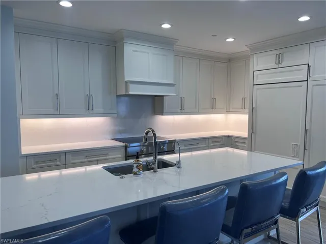 large gourmet kitchen