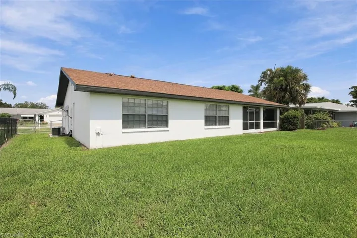 7402 Sea Island Rd, Fort Myers, Florida 33967