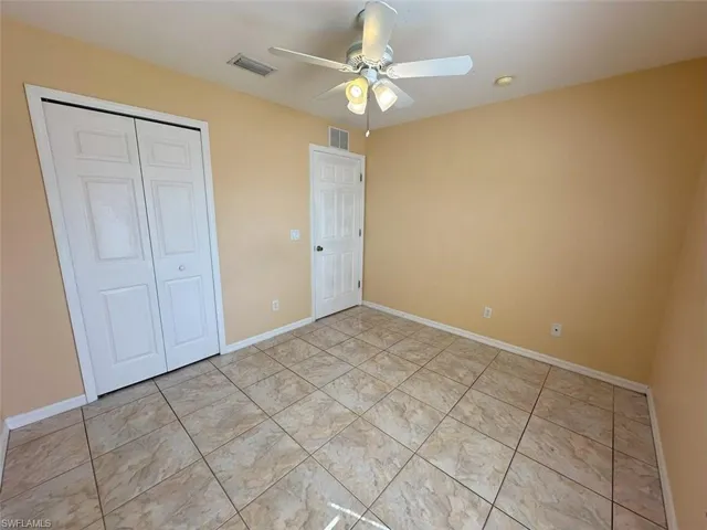 922 Ne 2nd Pl, Cape Coral Fl 33909
