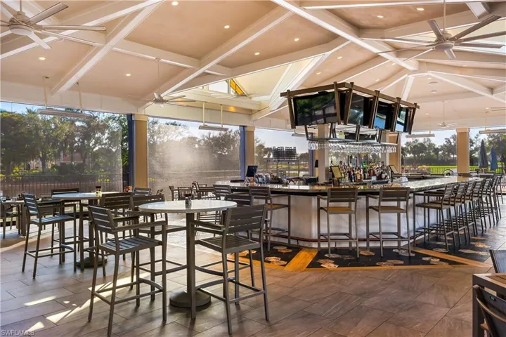 Osprey's outdoor dining