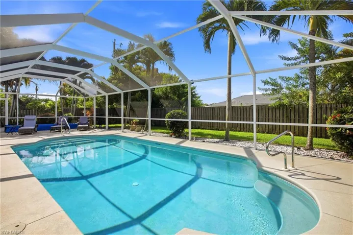 238 Sw 45th Ter, Cape Coral, Florida 33914