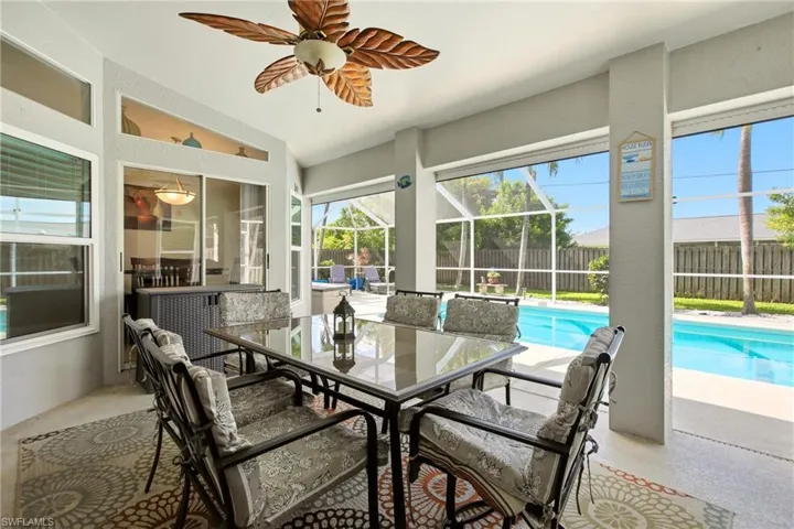 238 Sw 45th Ter, Cape Coral, Florida 33914