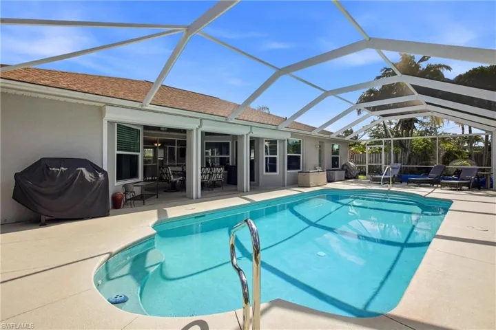 238 Sw 45th Ter, Cape Coral, Florida 33914