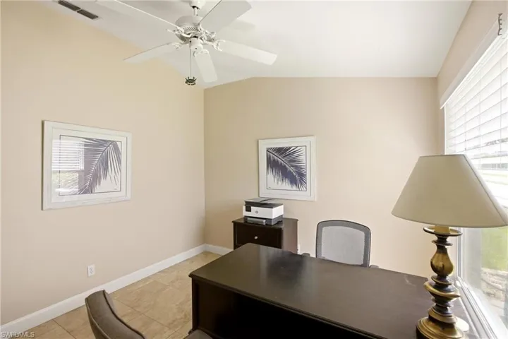 238 Sw 45th Ter, Cape Coral, Florida 33914