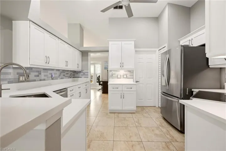 238 Sw 45th Ter, Cape Coral, Florida 33914