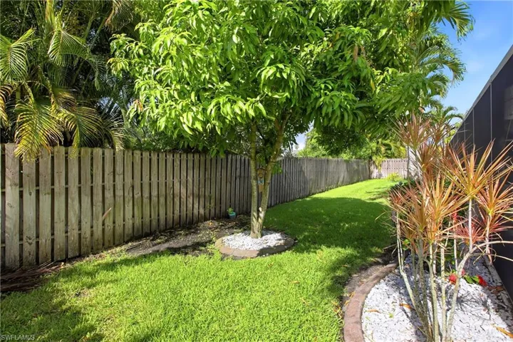 238 Sw 45th Ter, Cape Coral, Florida 33914